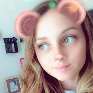 Meet your Posher, Lexi